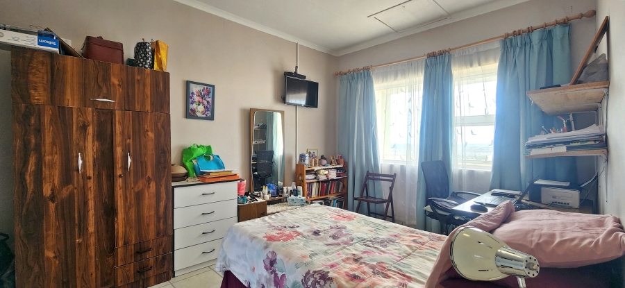 1 Bedroom Property for Sale in Bredasdorp Western Cape